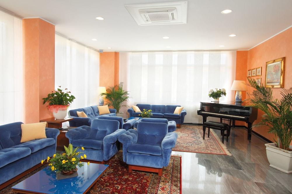 Hotel Bellevue Et Mediterranee Ντιάνο Μαρίνα Εξωτερικό φωτογραφία