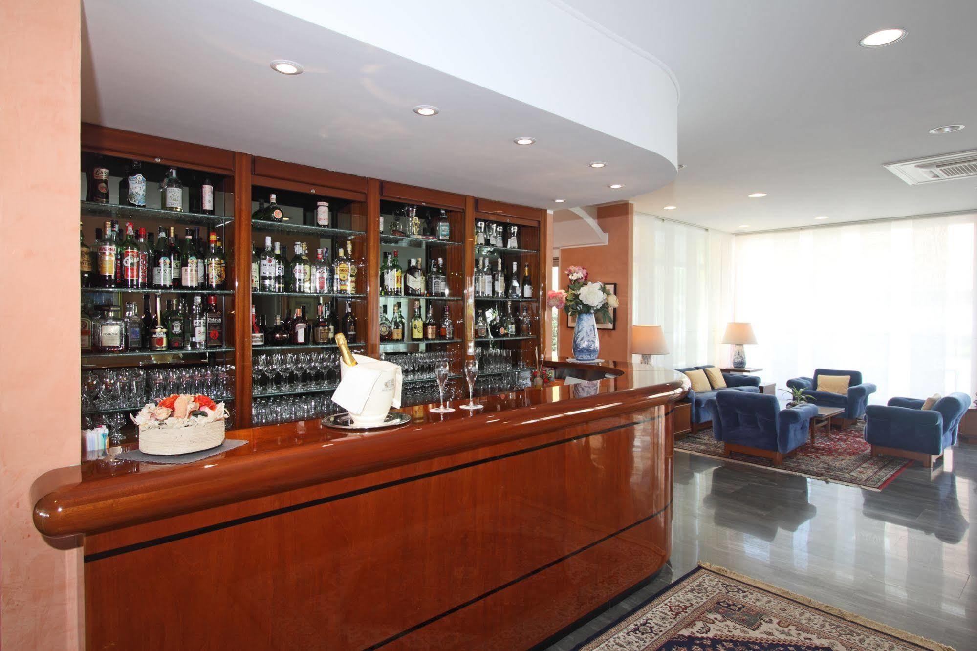 Hotel Bellevue Et Mediterranee Ντιάνο Μαρίνα Εξωτερικό φωτογραφία