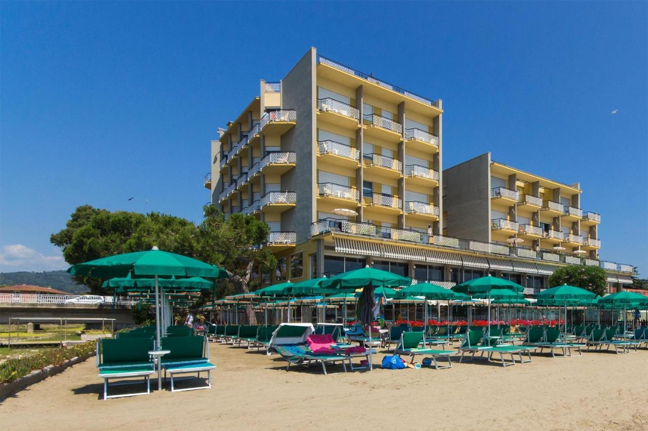 Hotel Bellevue Et Mediterranee Ντιάνο Μαρίνα Εξωτερικό φωτογραφία